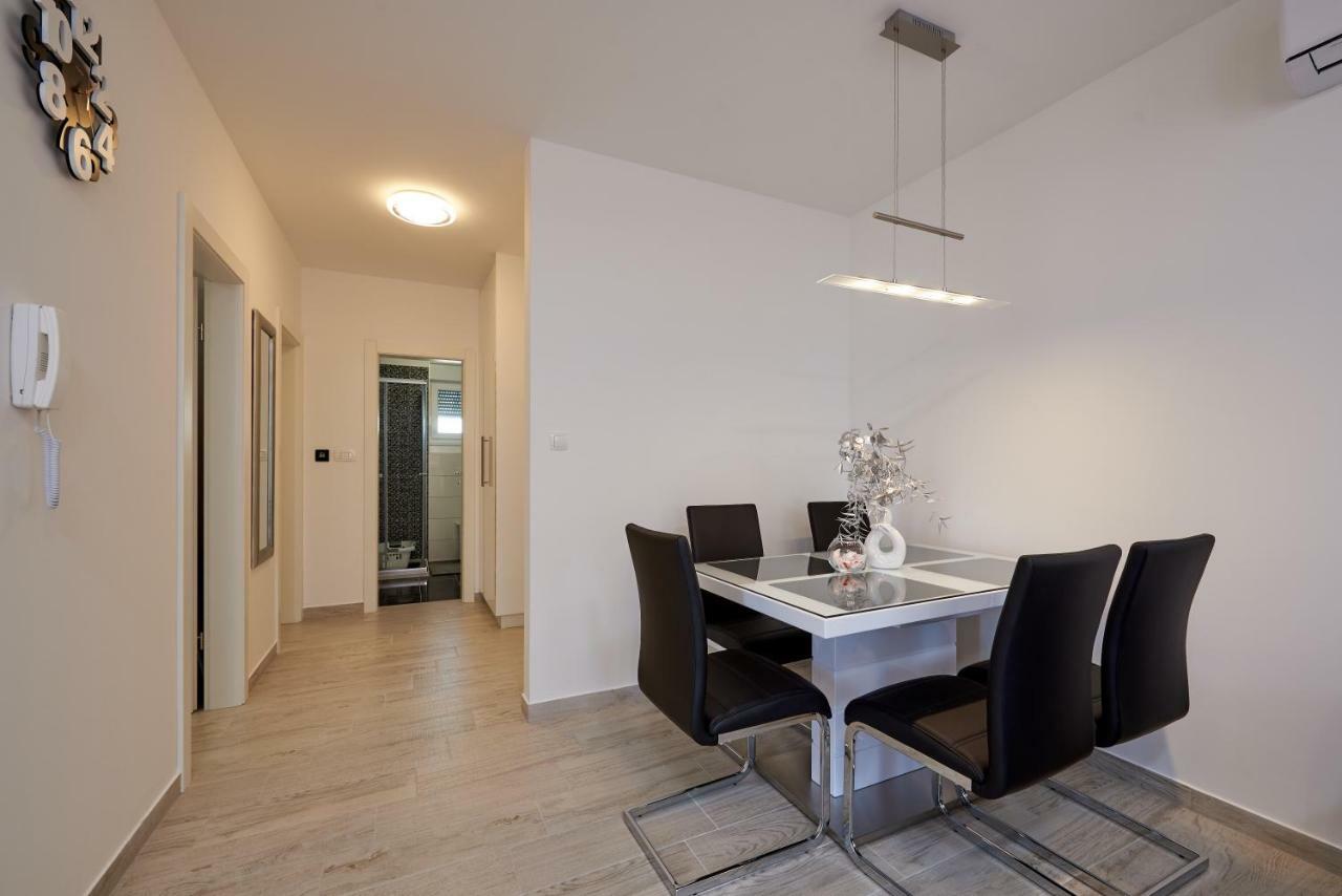 דירות טרוגיר Apartman Jakov מראה חיצוני תמונה