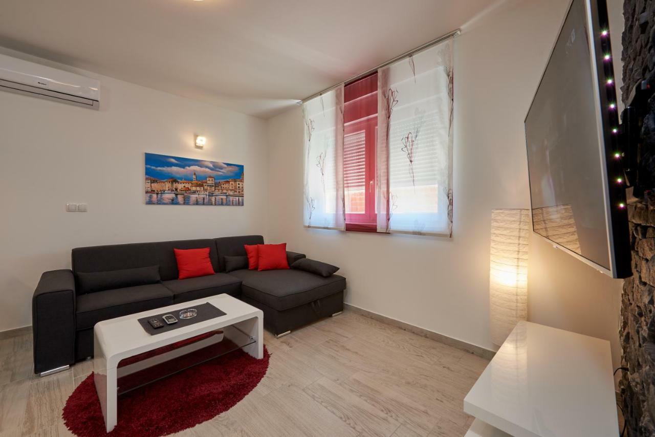 דירות טרוגיר Apartman Jakov מראה חיצוני תמונה